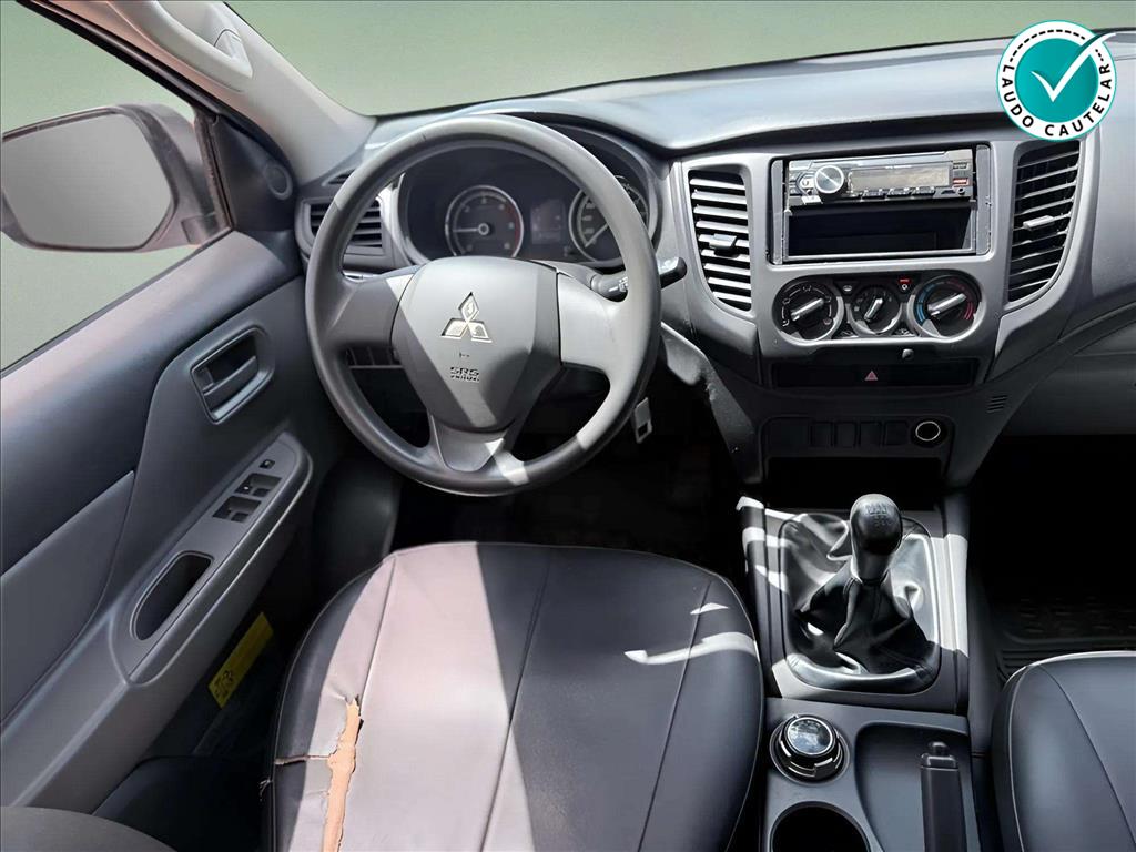 L200 TRITON 2.4 16V TURBO DIESEL GL CD 4X4 MANUAL10