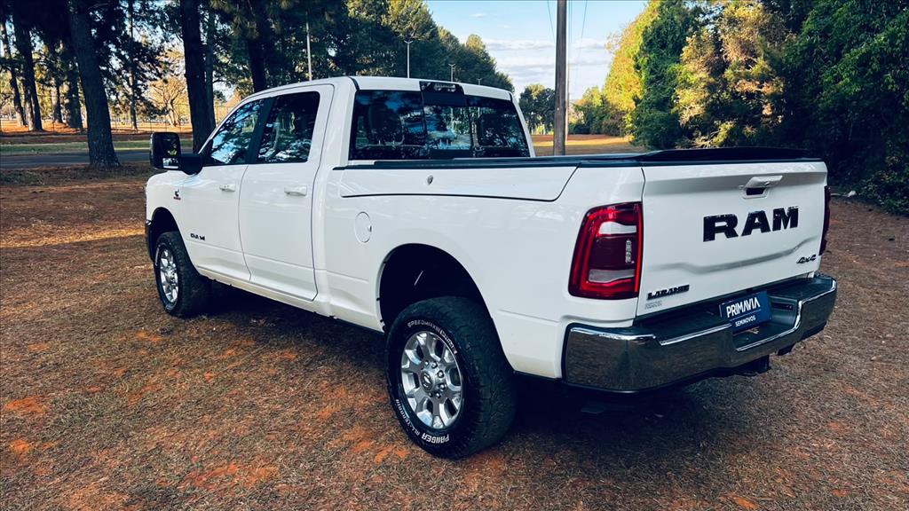 2500 6.7 I6 TURBO DIESEL LARAMIE CD 4X4 AUTOMÁTICO4