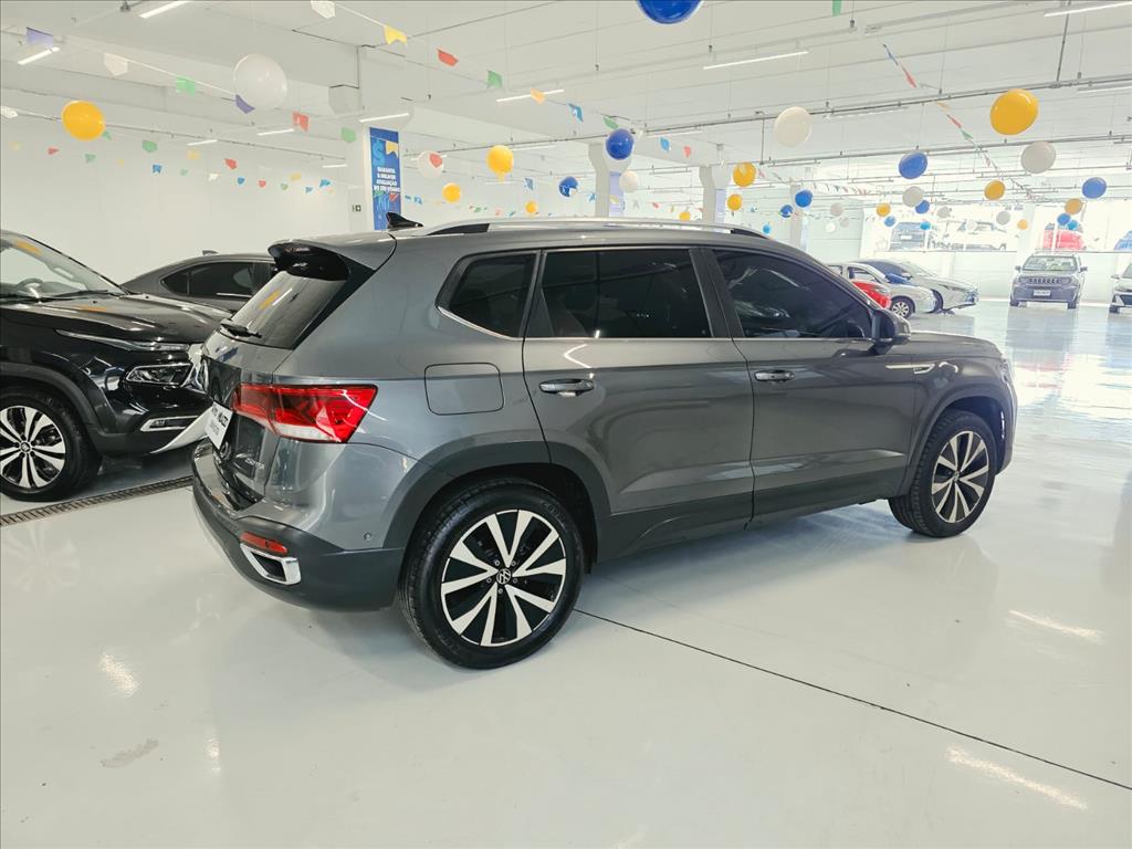 TAOS 1.4 250 TSI TOTAL FLEX HIGHLINE AUTOMÁTICO5