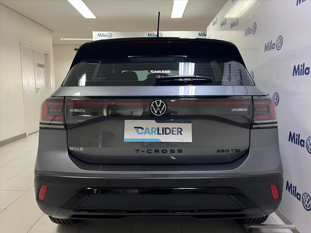 T-CROSS 1.4 250 TSI TOTAL FLEX HIGHLINE AUTOMÁTICO3