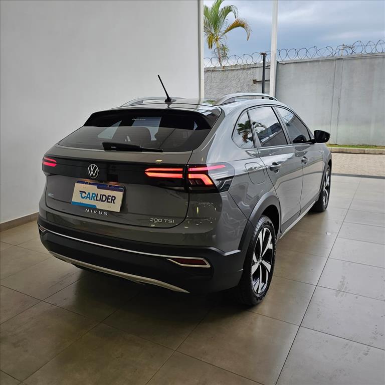 NIVUS 1.0 200 TSI TOTAL FLEX HIGHLINE AUTOMÁTICO5