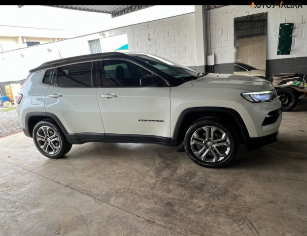 COMPASS 1.3 T270 TURBO FLEX LIMITED AT6