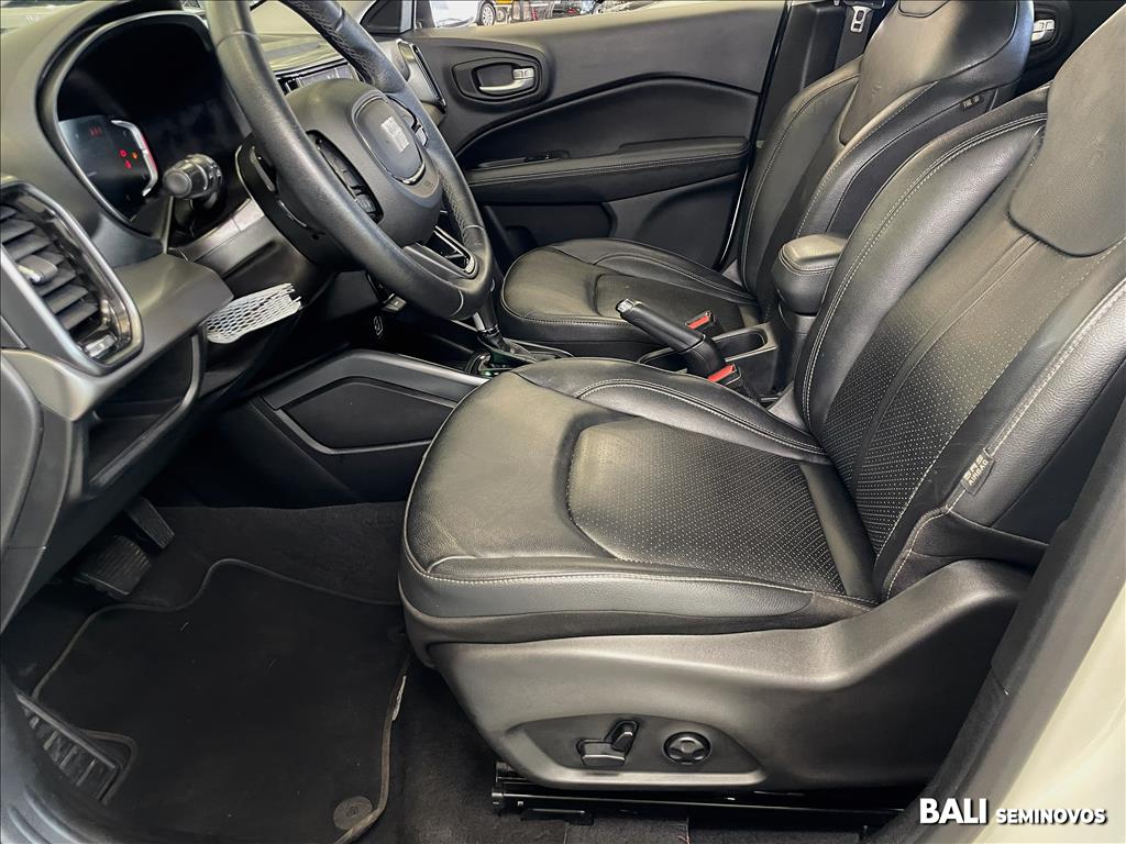 TORO 1.3 TURBO 270 FLEX VOLCANO AT611