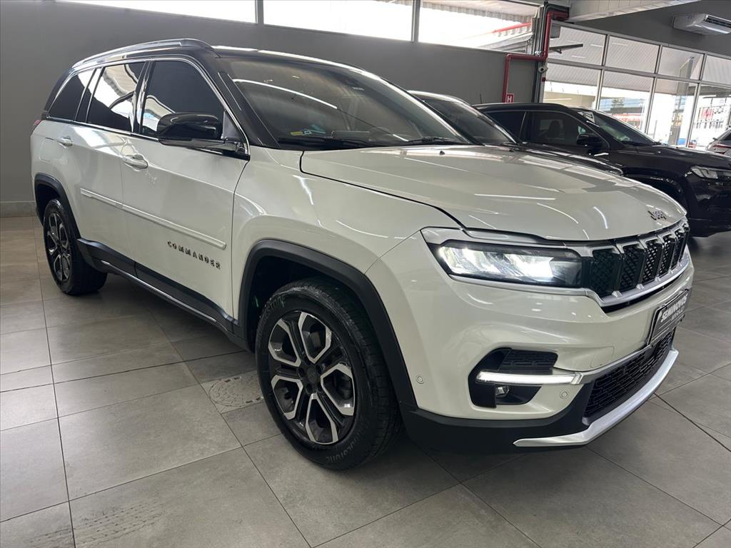 COMMANDER 1.3 T270 TURBO FLEX LIMITED AT61