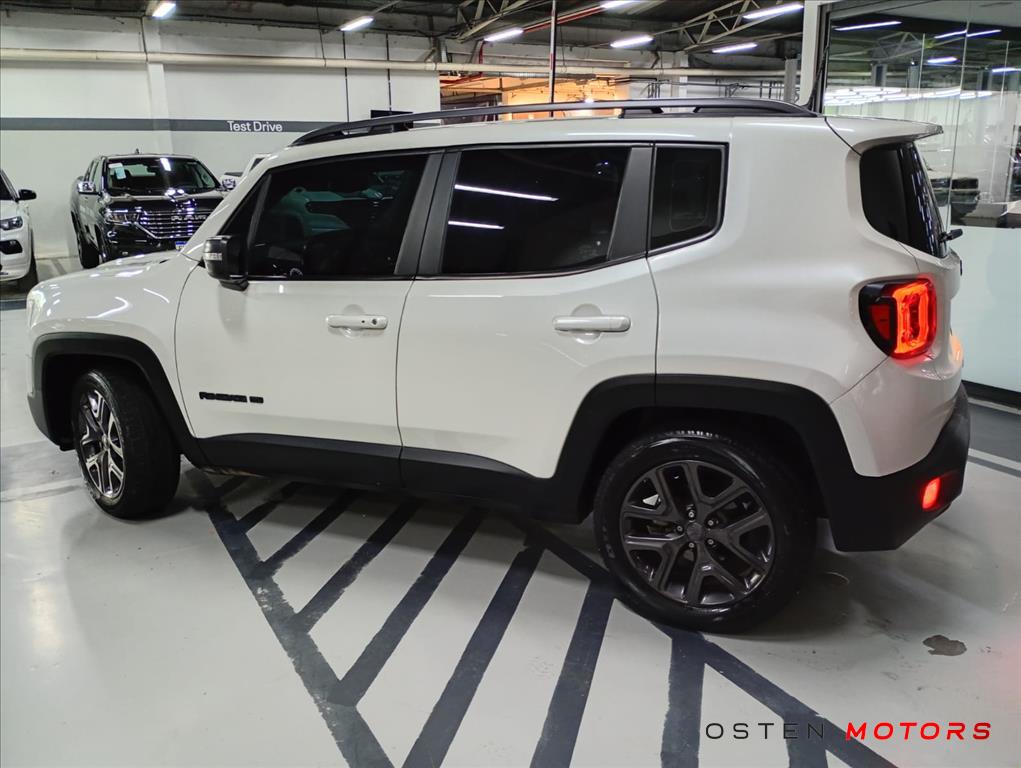 Jeep-RENEGADE-1.8 16V FLEX LONGITUDE 4P AUTOMÁTICO