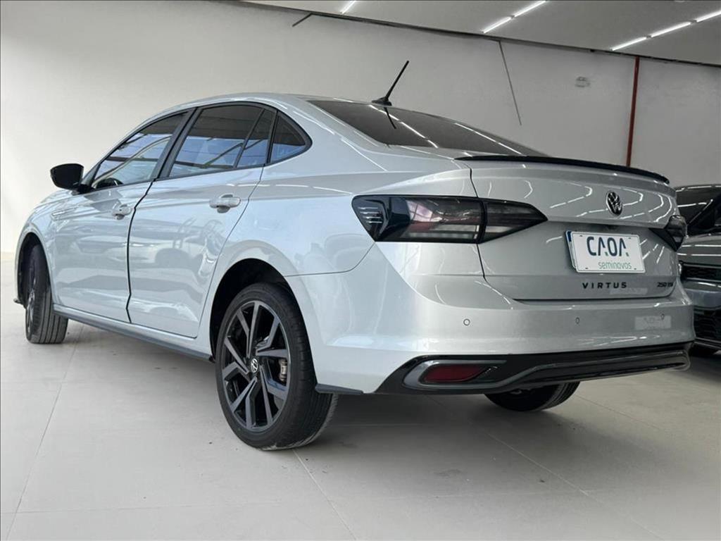 Volkswagen-VIRTUS-1.4 250 TSI EXCLUSIVE AUTOMÁTICO