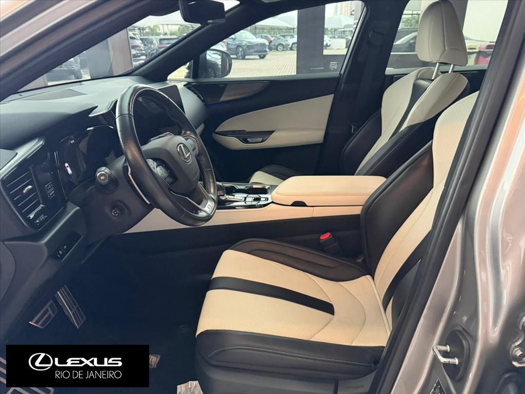 NX 350h 2.5 16V VVT-I HYBRID F-SPORT CVT AWD9