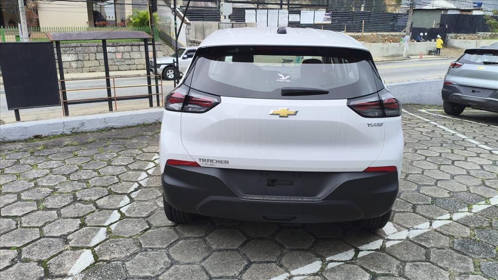 TRACKER 1.0 TURBO FLEX AUTOMÁTICO4