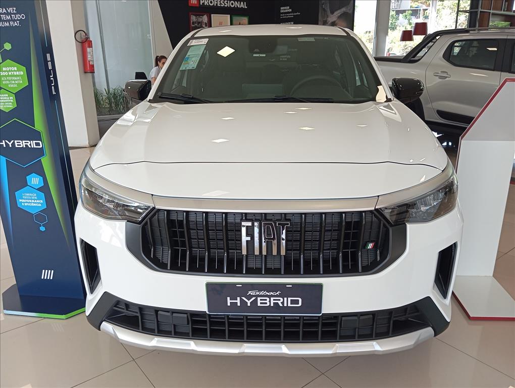 FASTBACK 1.0 TURBO 200 HYBRID AUDACE CVT FASTBACK 1.0 TURBO 200 HYBRID AUDACE CVT