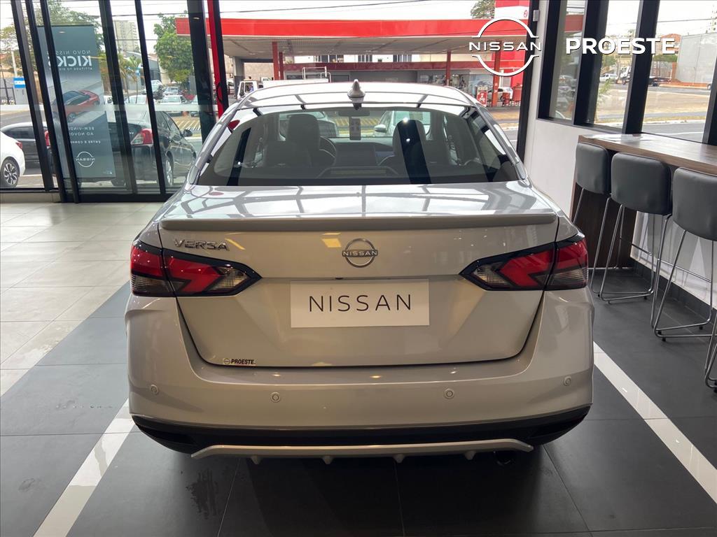VERSA 1.6 16V FLEX EXCLUSIVE XTRONIC