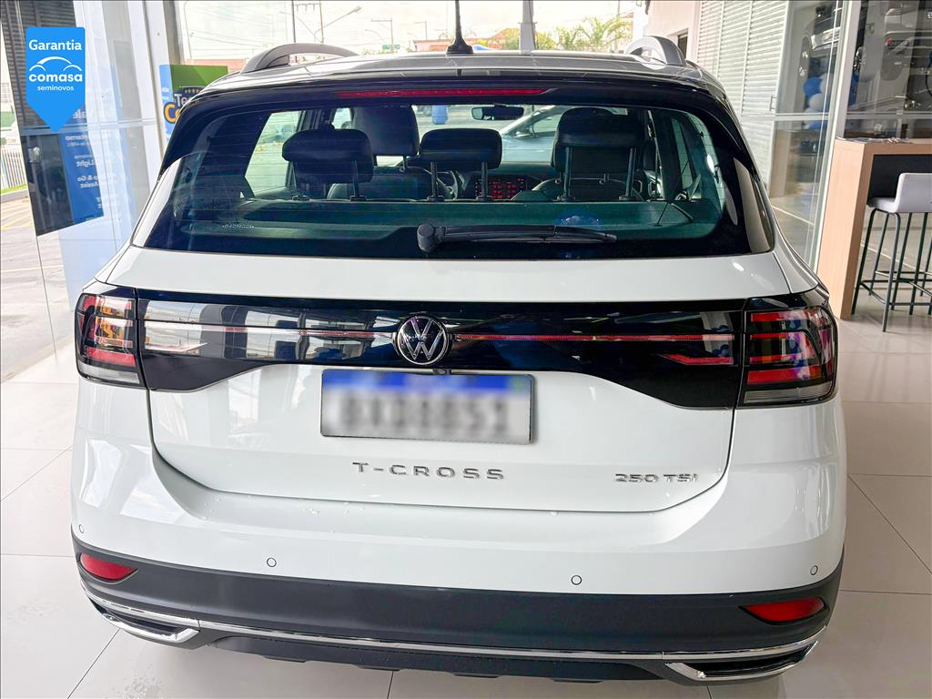 T-CROSS 1.4 250 TSI TOTAL FLEX HIGHLINE AUTOMÁTICO6