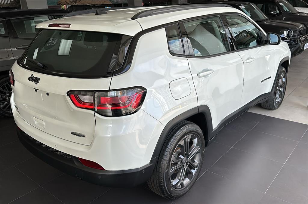 COMPASS 1.3 T270 TURBO FLEX LONGITUDE AT63