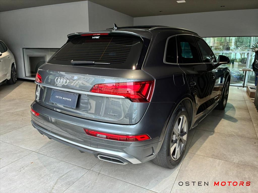 Audi-Q5-2.0 45 TFSI GASOLINA S LINE BLACK QUATTRO S TRONIC