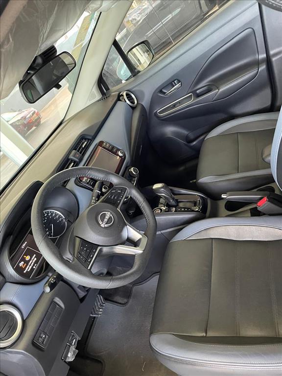 VERSA 1.6 16V FLEX EXCLUSIVE XTRONIC