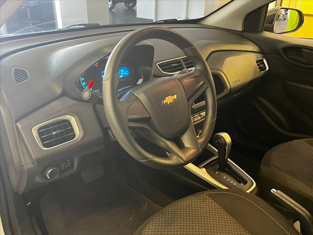 ONIX 1.4 MPFI ADVANTAGE 8V FLEX 4P AUTOMÁTICO7