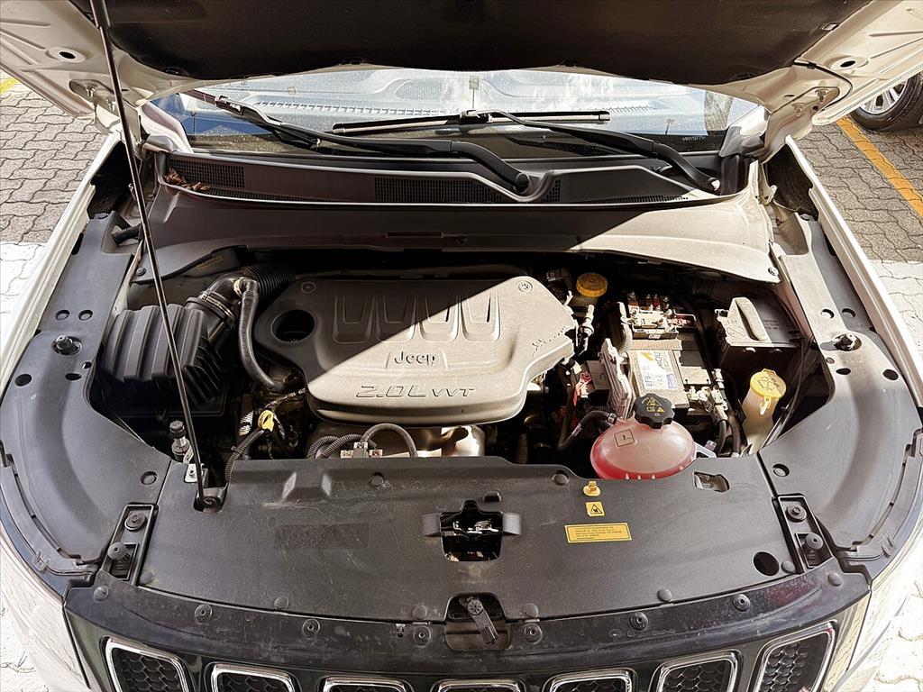 Jeep Compass - 2.0 16V FLEX LIMITED AUTOMÁTICO