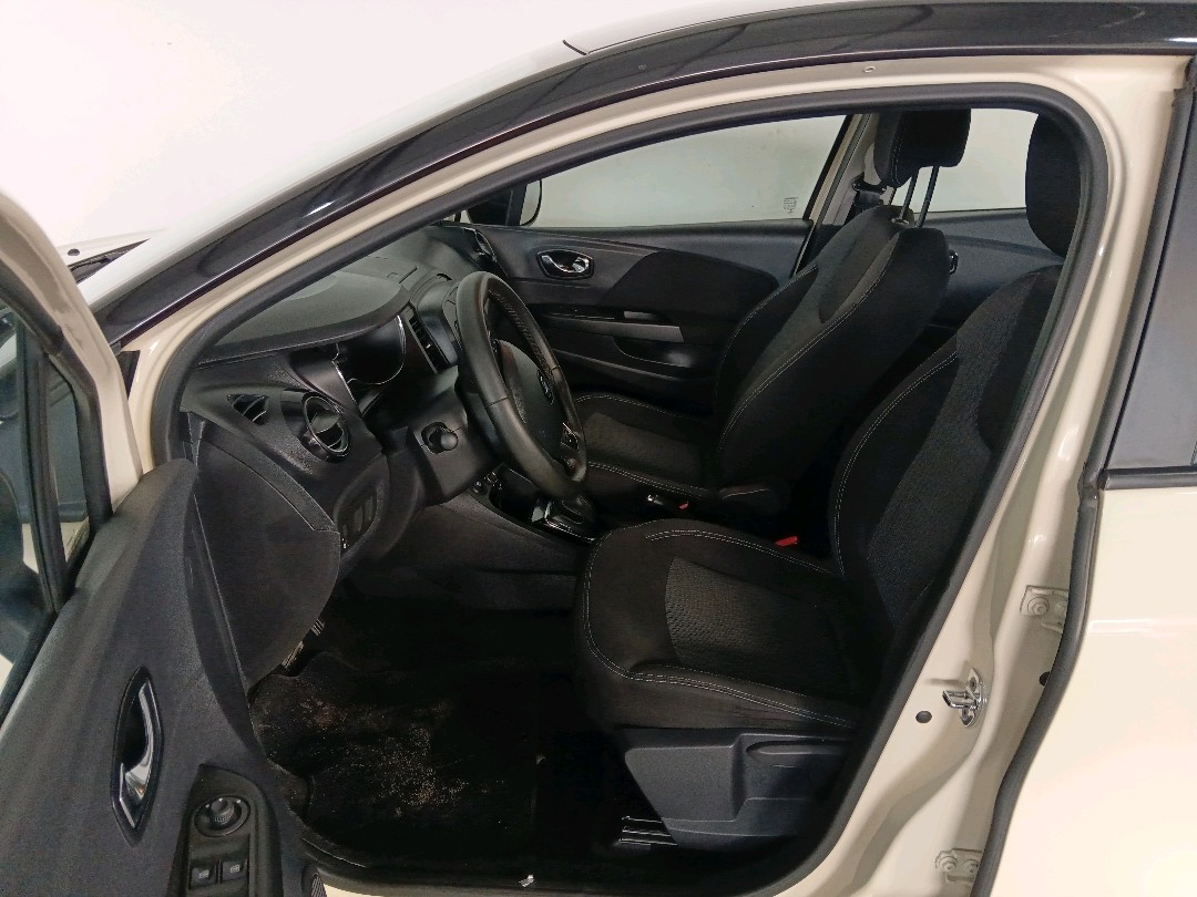 Renault-CAPTUR-1.6 16V SCE FLEX LIFE X-TRONIC