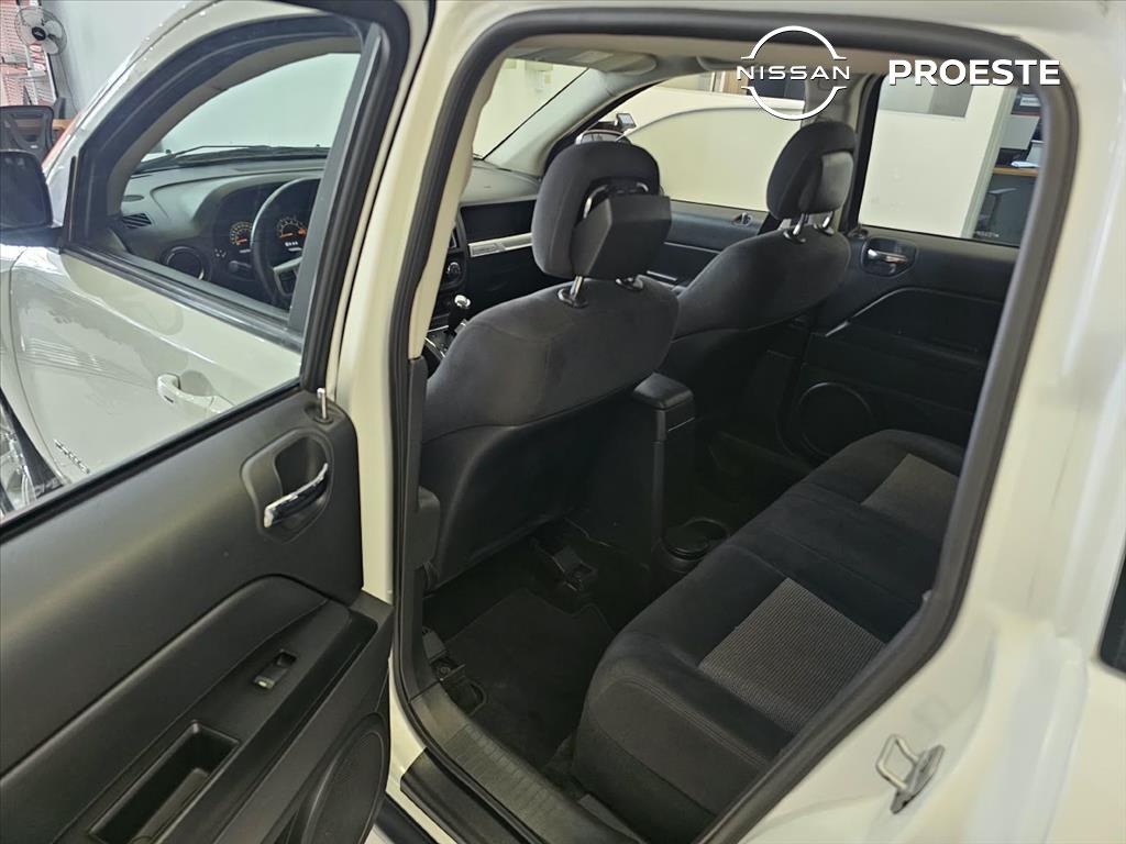 COMPASS 2.0 SPORT 4X2 16V GASOLINA 4P AUTOMÁTICO5
