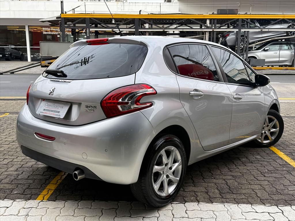 Peugeot 208 - 1.6 ALLURE 16V FLEX 4P AUTOMÁTICO