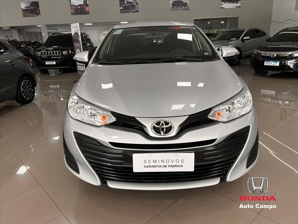 YARIS 1.5 16V FLEX SEDAN XL LIVE MULTIDRIVE