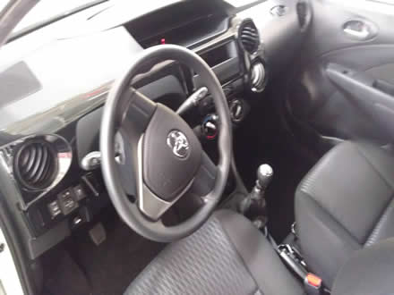 ETIOS 1.3 X 16V FLEX 4P MANUAL