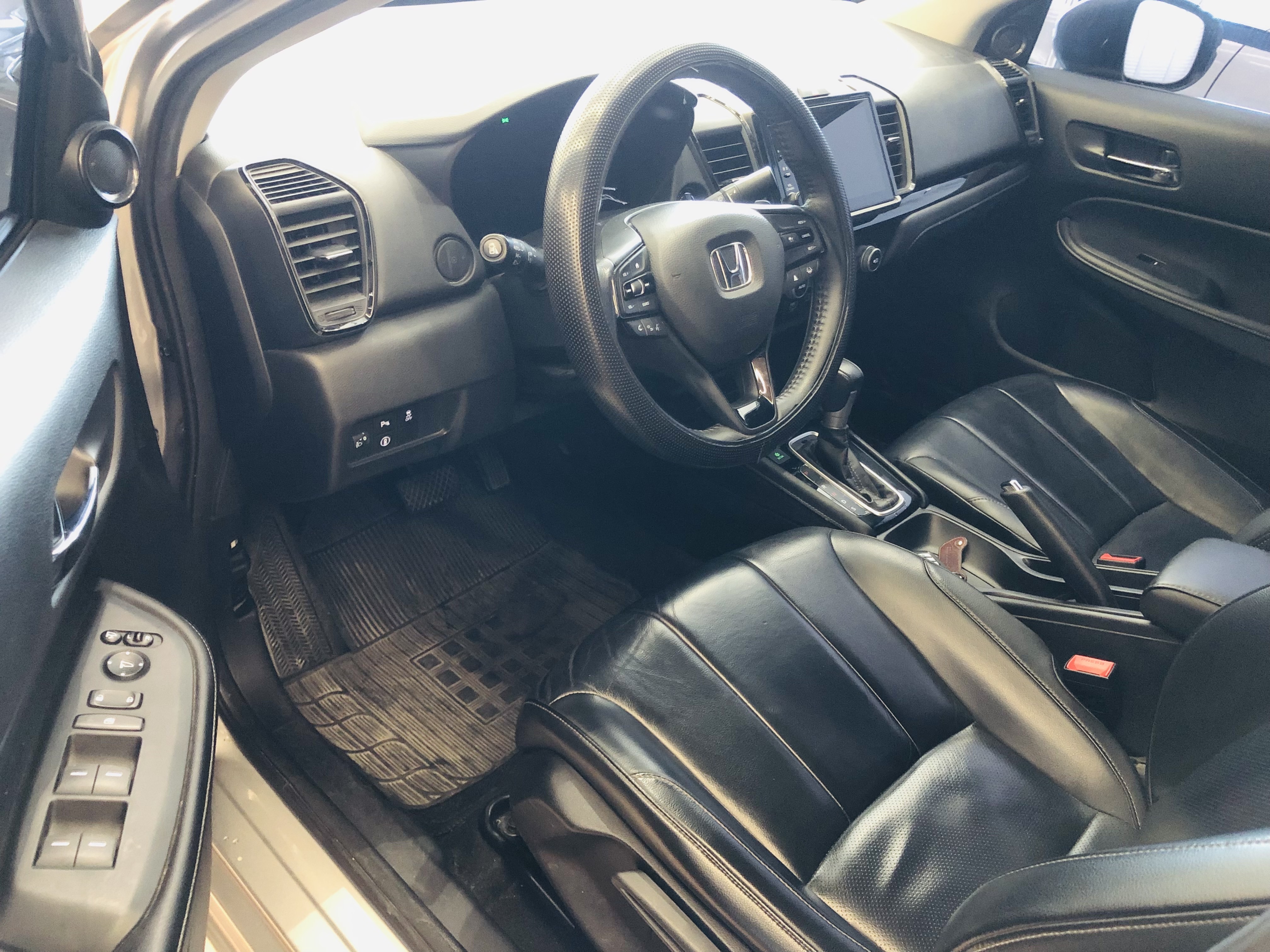 CITY 1.5 i-VTEC FLEX TOURING CVT6