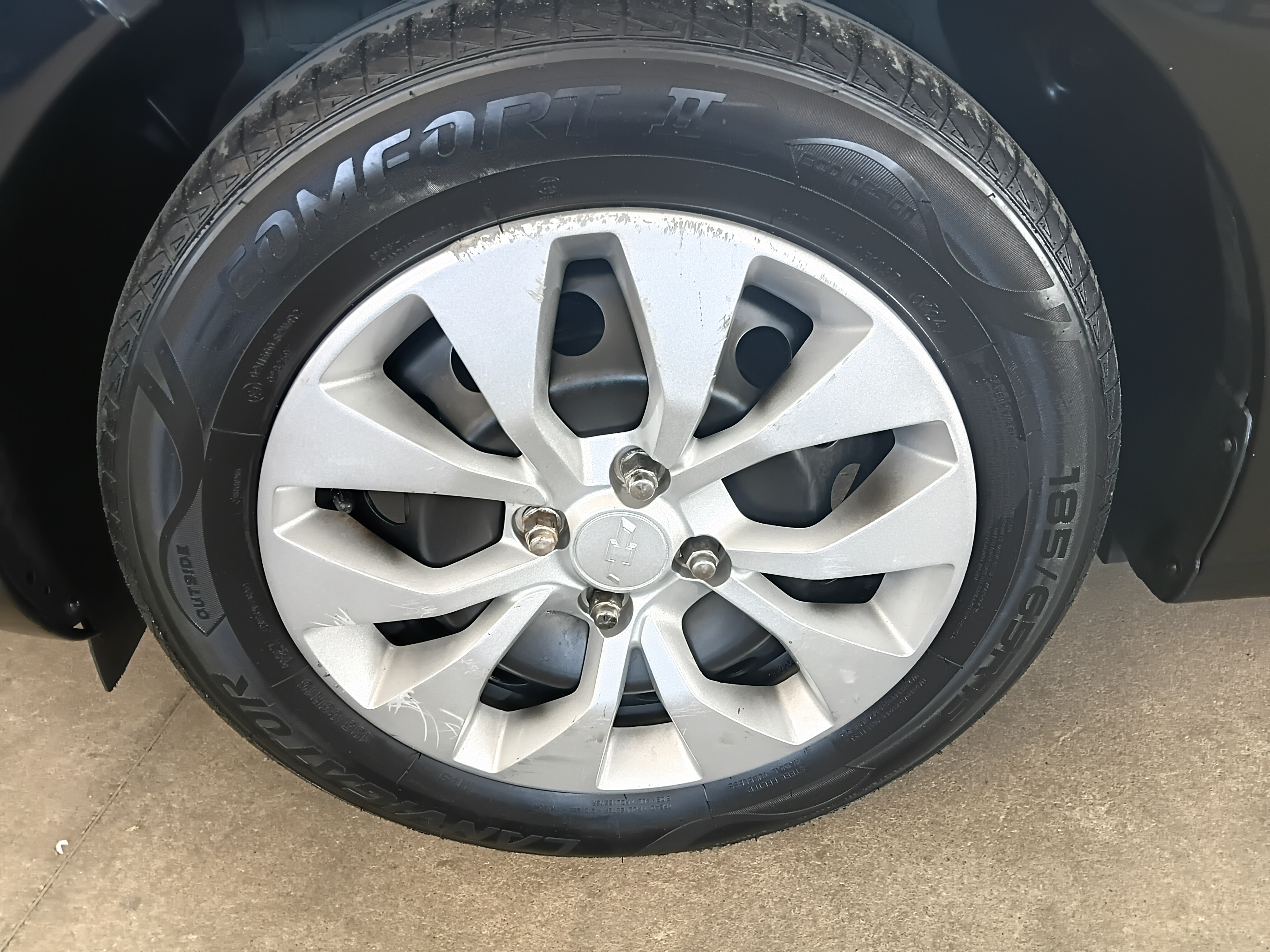 GM - Chevrolet-ONIX-1.4 MPFI LT 8V FLEX 4P MANUAL