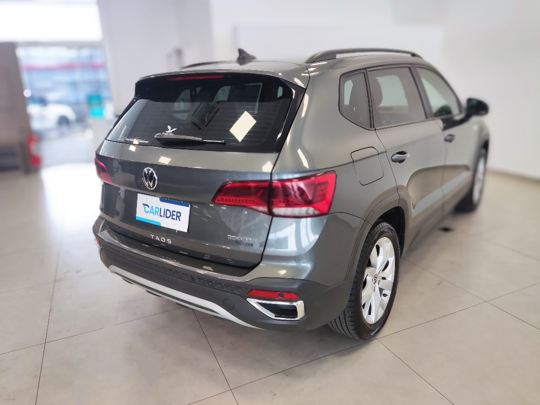 TAOS 1.4 250 TSI TOTAL FLEX COMFORTLINE AUTOMÁTICO