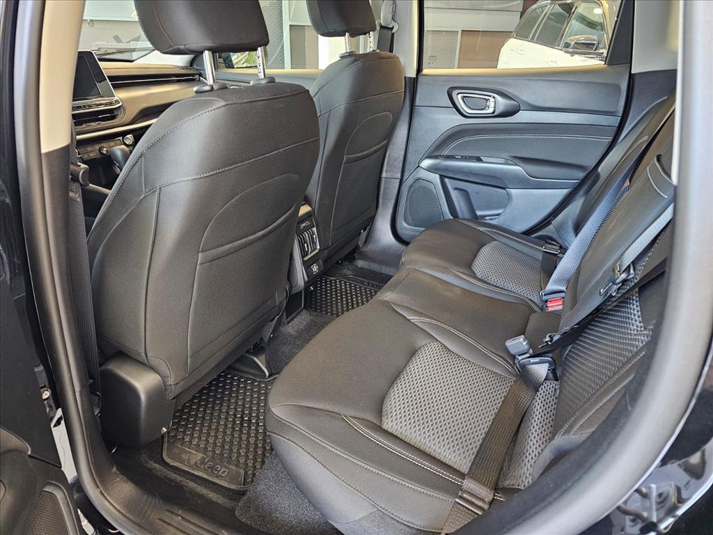 COMPASS 1.3 T270 TURBO FLEX SPORT AT6 COMPASS 1.3 T270 TURBO FLEX SPORT AT6