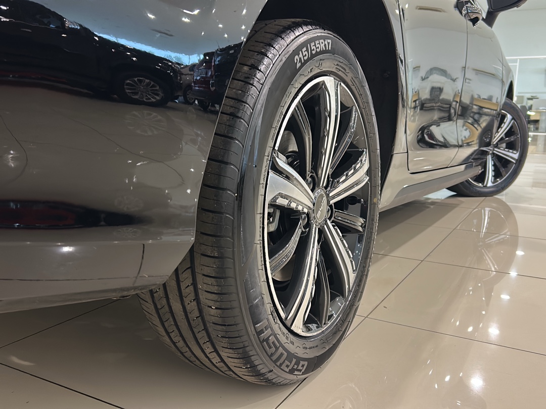 BYD-KING-1.5 DM-I PHEV GS AUTOMÁTICO