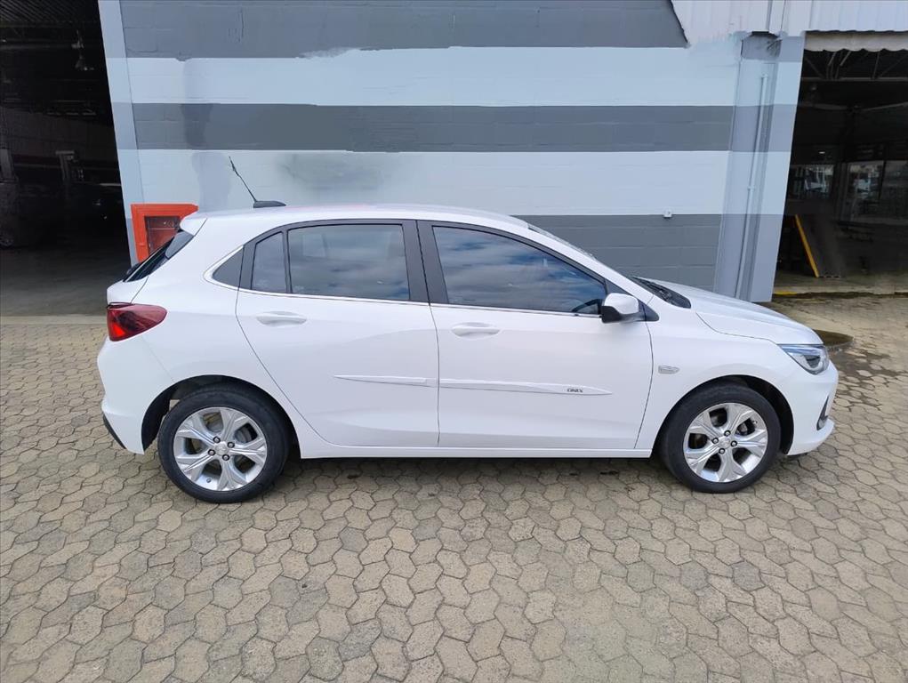 ONIX 1.0 TURBO FLEX AUTOMÁTICO8