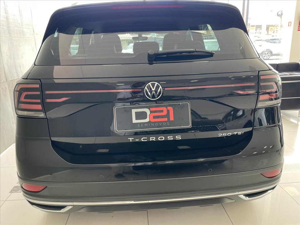 VW - Volkswagen-T-CROSS-1.4 250 TSI TOTAL FLEX HIGHLINE AUTOMÁTICO