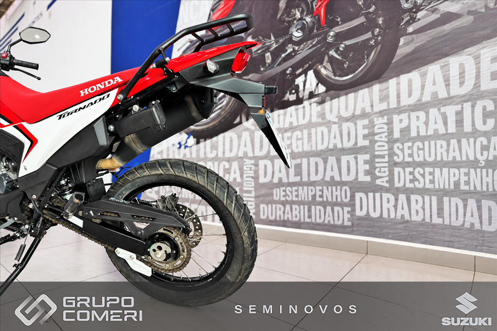XR 300L TORNADO8