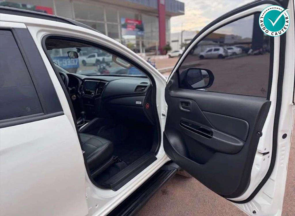 L200 TRITON 2.4 16V TURBO DIESEL SPORT GLS CD 4P 4X4 AUTOMÁTICO12
