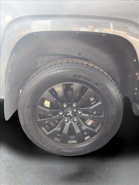 TRITON 2.4 BITURBO DIESEL CD KATANA 4X4 AUTOMÁTICO12