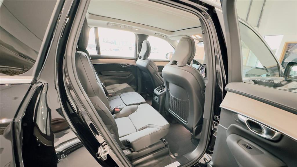 XC90 2.0 T8 PHEV PLUS AWD GEARTRONIC11