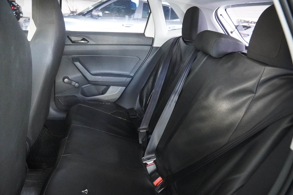 POLO 1.0 MPI TRACK MANUAL8