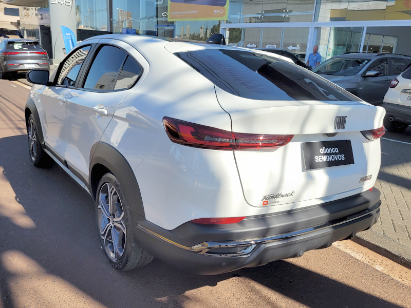 FASTBACK 1.0 TURBO 200 FLEX IMPETUS CVT5