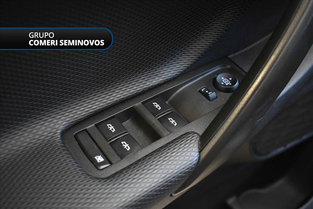 TRACKER 1.0 TURBO FLEX AUTOMÁTICO16