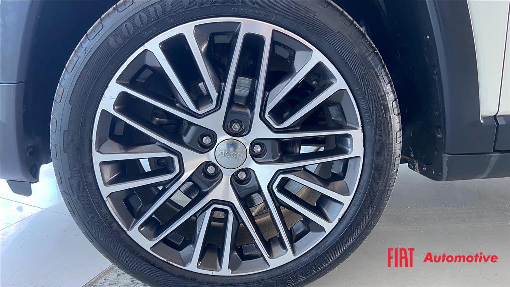COMPASS 1.3 T270 TURBO FLEX LIMITED AT6