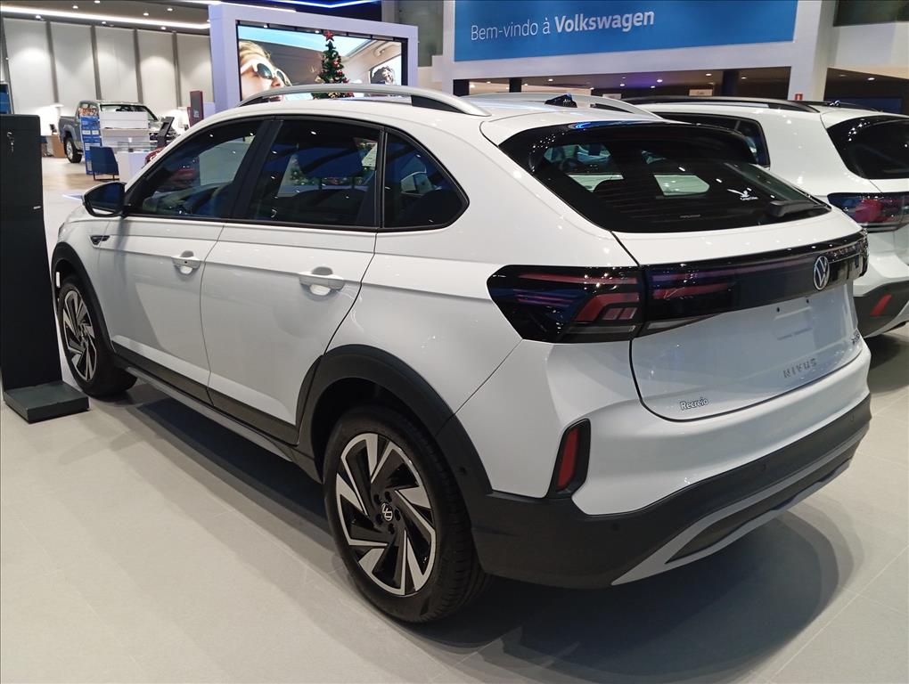 NIVUS 1.0 200 TSI TOTAL FLEX HIGHLINE AUTOMÁTICO4