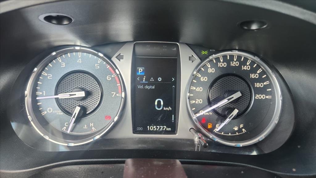 HILUX 2.7 VVT-i FLEX CD SRV 4X2 AUTOMÁTICO7