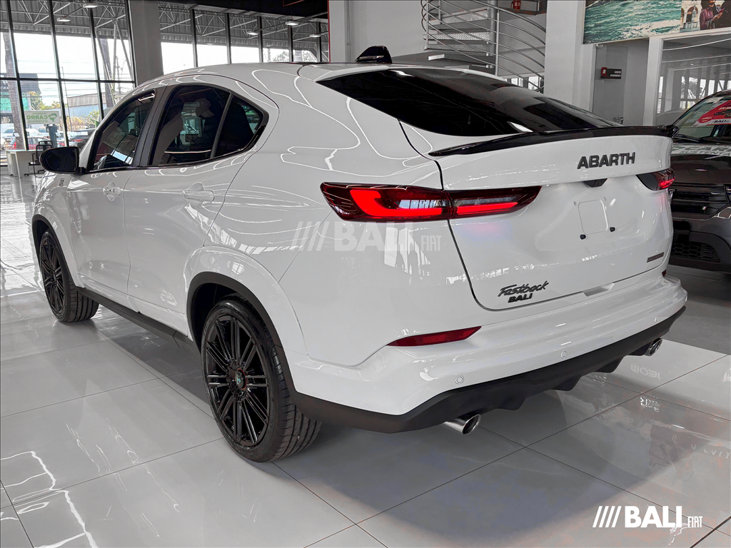 FASTBACK 1.3 TURBO 270 FLEX ABARTH AT64