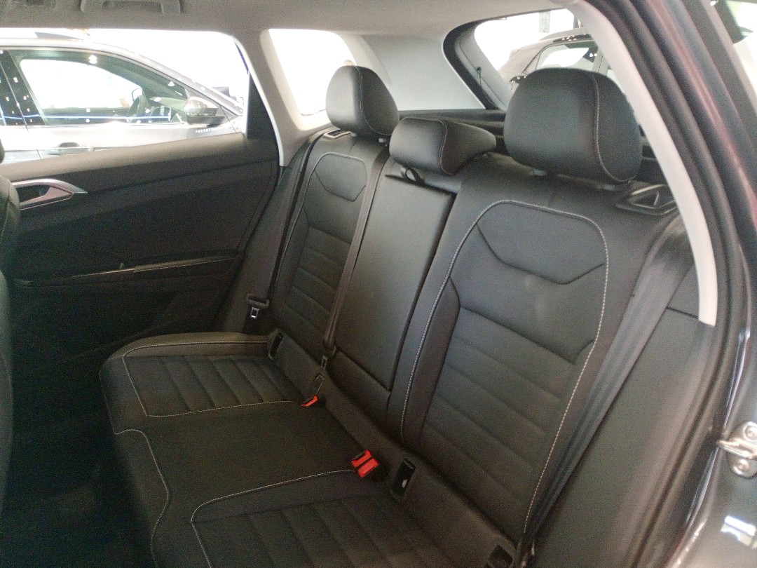 TAOS 1.4 250 TSI TOTAL FLEX HIGHLINE AUTOMÁTICO6