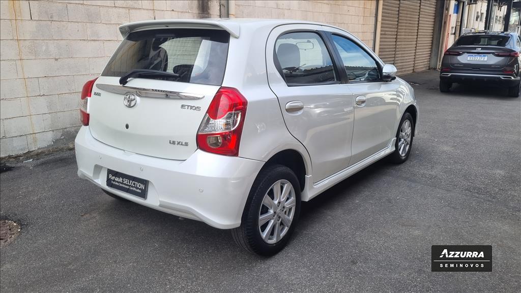 ETIOS 1.5 XLS 16V FLEX 4P AUTOMÁTICO3