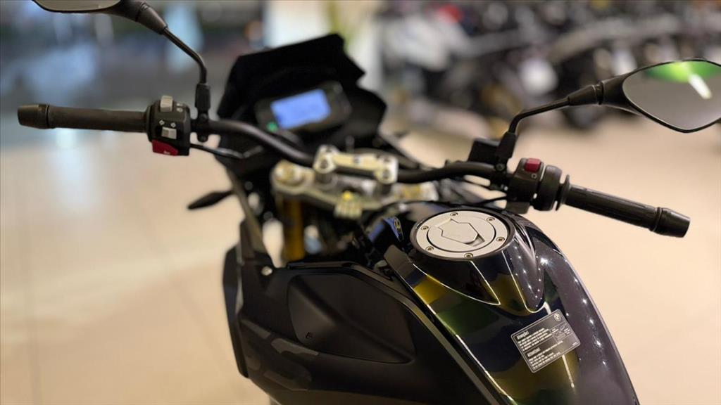 G 310 R2