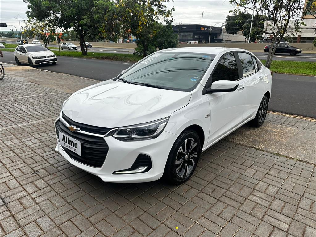 ONIX PLUS 1.0 TURBO FLEX PREMIER AUTOMÁTICO6