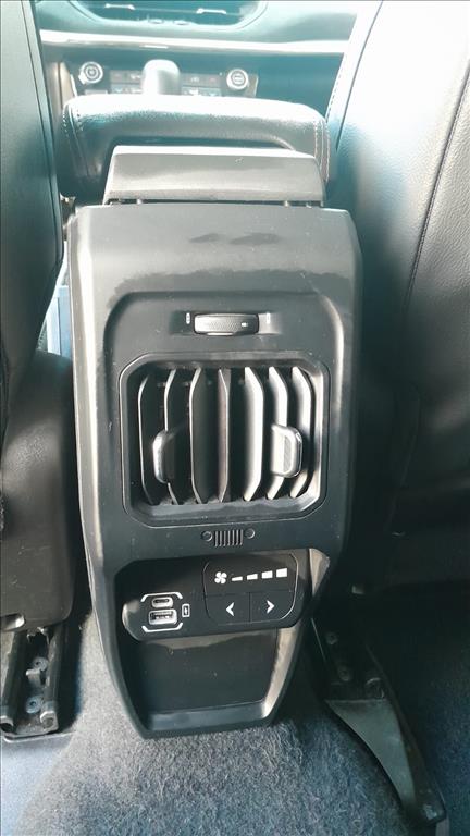 COMMANDER 1.3 T270 TURBO FLEX LIMITED AT6 COMMANDER 1.3 T270 TURBO FLEX LIMITED AT6