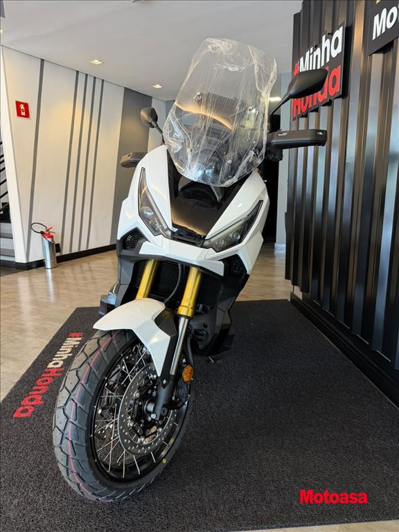 X-ADV X-ADV5