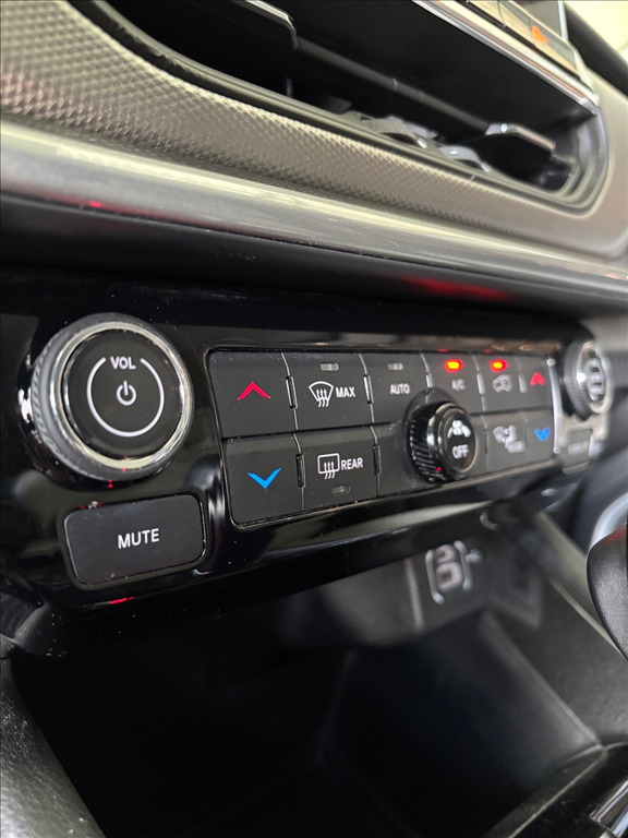 JEEP COMPASS 2.0 TD350 TURBO DIESEL LONGITUDE AT9-13 - Paraná Veículos Campinas - Veículos novos e seminovos com qualidade e procedência - 0